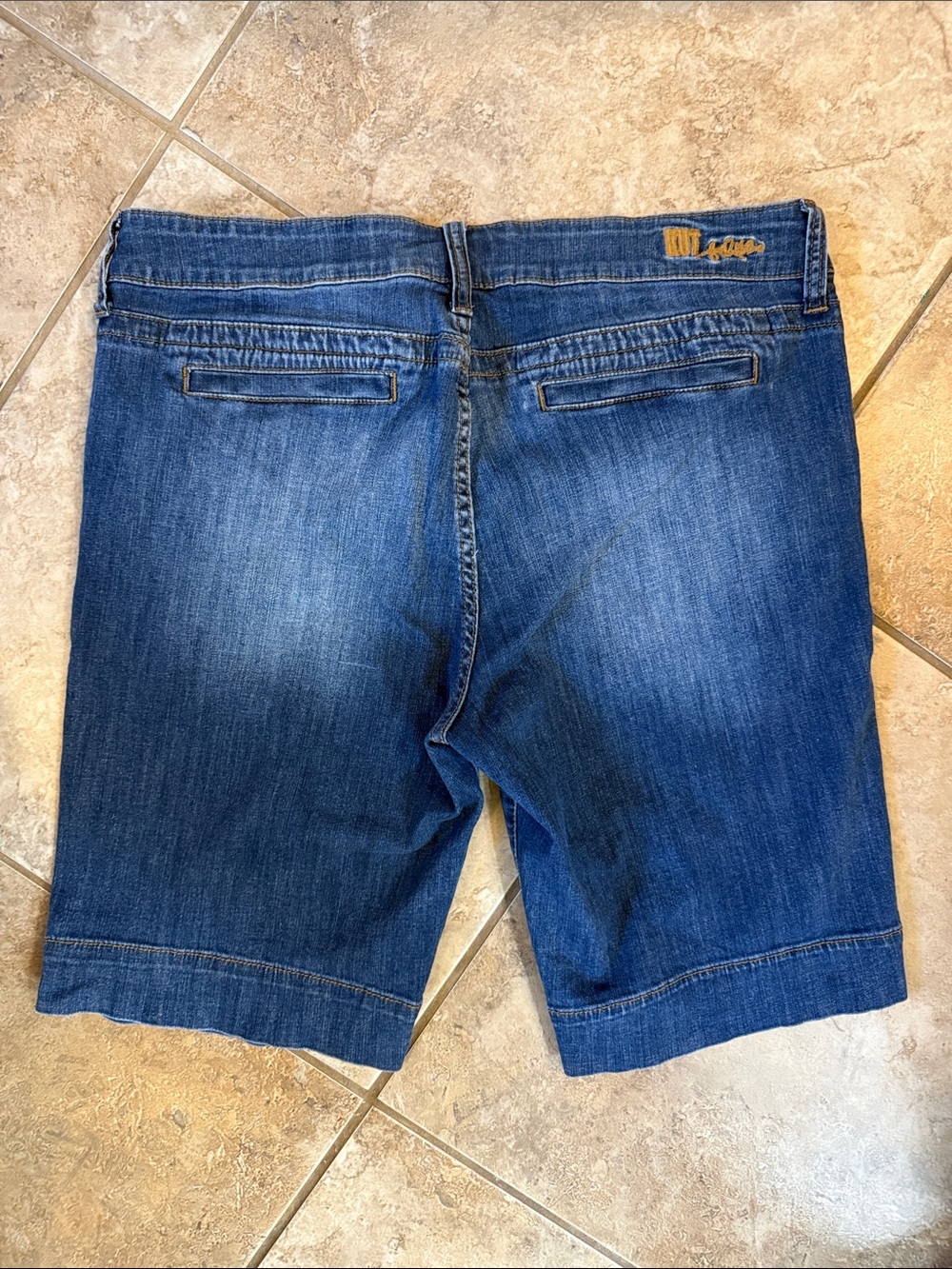 Kut from the Kloth Dark Blue Cuffed Denim Bermuda Shorts - Picture 3 of 3
